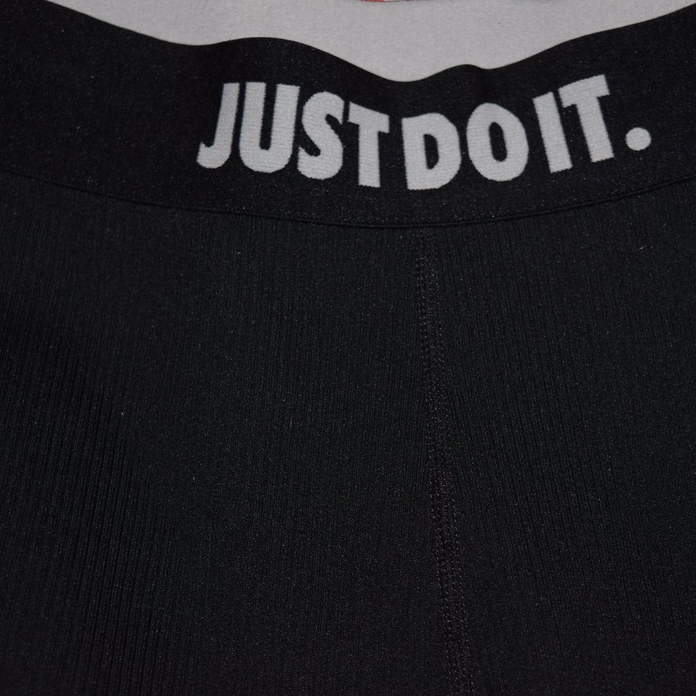 Ribbed Nike Leggings